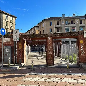 Porta Genova Modern House Appartamento